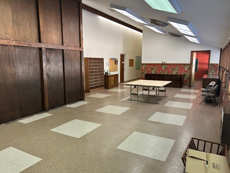 More Photos Of 1410 W Bobo Newsom Hwy, Hartsville Religious Facility For Sale