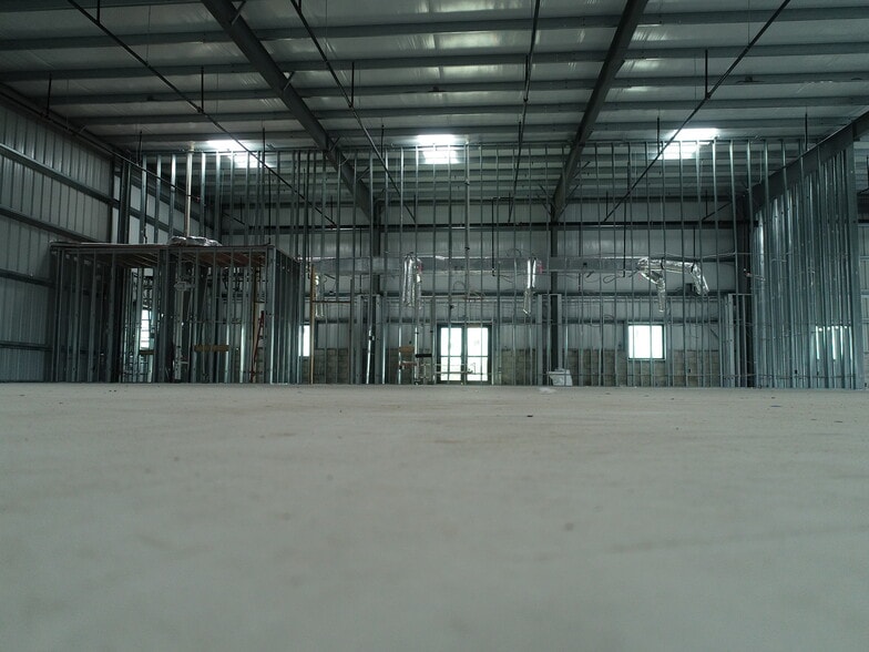 Primary Photo Of 2954 Van Buren St, Fort Myers Distribution For Sale