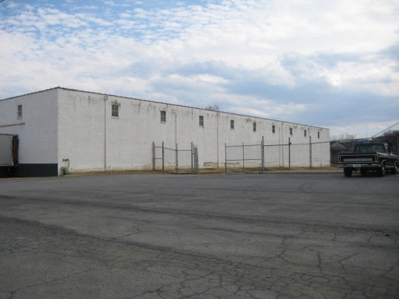 More Photos Of 2480 Patterson Ave, Roanoke Warehouse For Sale