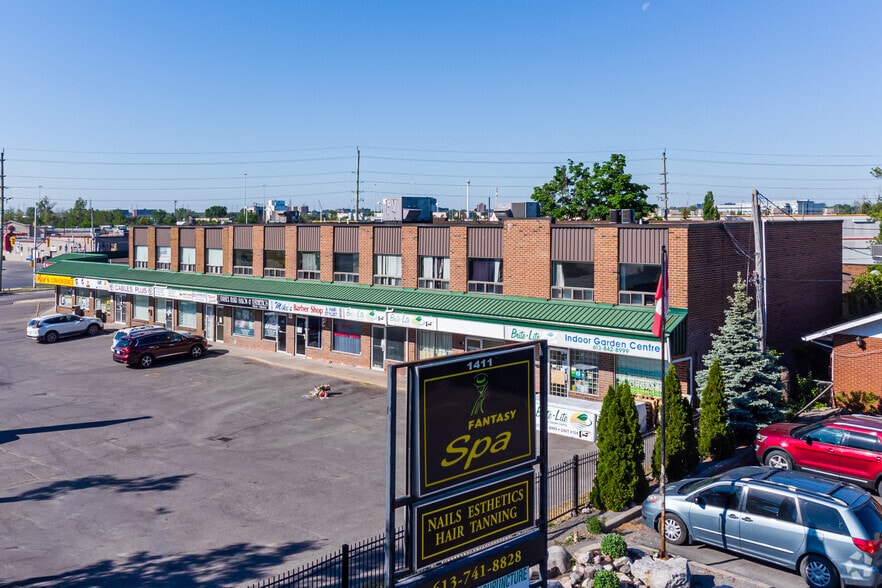 More Photos Of 1663-1669 Cyrville Rd, Ottawa General Retail For Lease