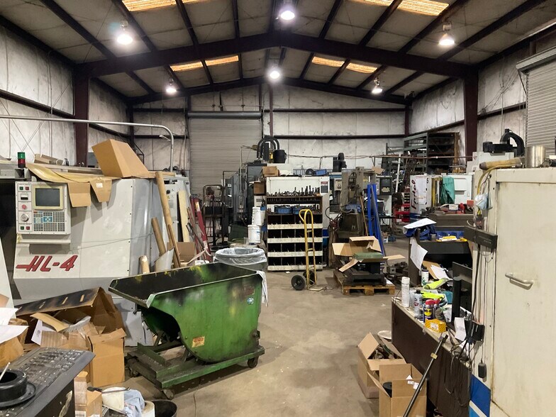 Primary Photo Of 1421 Highway 125 S, Amory Service For Sale