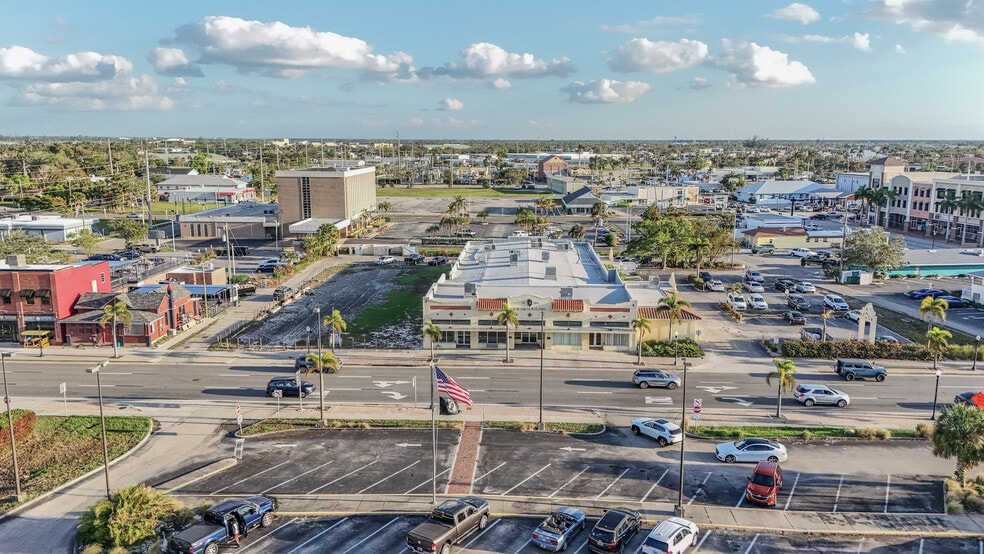More Photos Of 121 E Marion Ave, Punta Gorda Storefront Retail Office For Sale