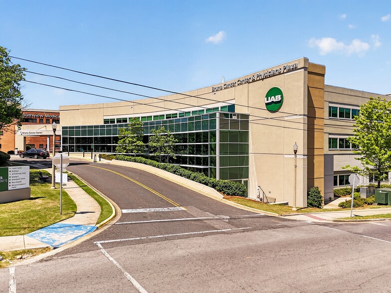 More Photos Of 2728 10th Ave S, Birmingham Medical For Lease