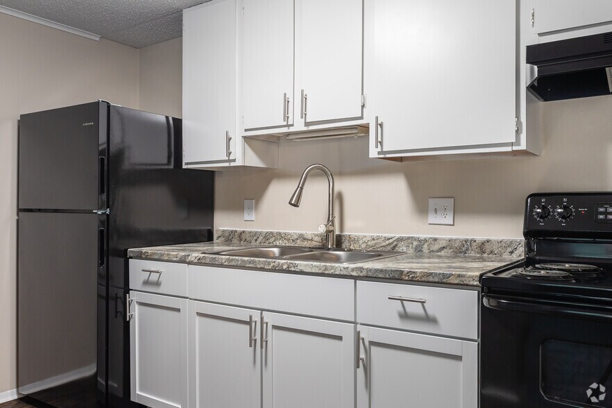 More Photos Of 300 Jones Mill Rd, Statesboro Apartments For Sale