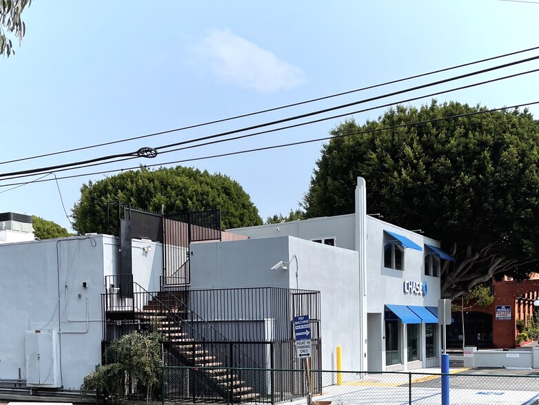 More Photos Of 2654 Main St, Santa Monica Storefront For Lease