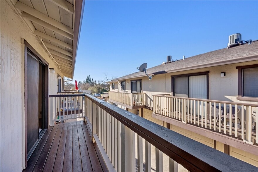 More Photos Of 3337 La Canada Dr, Cameron Park Apartments For Sale