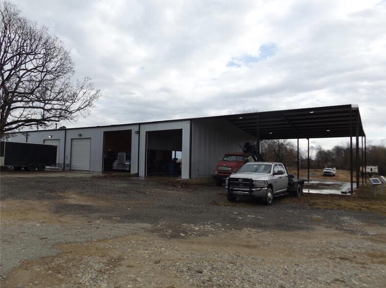 More Photos Of 4400 NE Lincoln Rd, Idabel Industrial For Sale