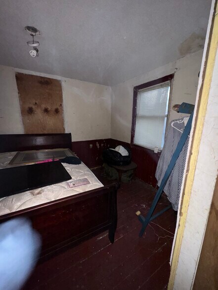 More Photos Of 692 King St, Charleston Apartments For Sale