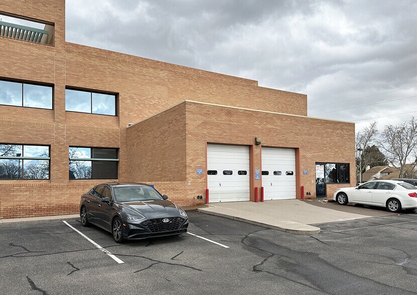 More Photos Of 10501 Montgomery Blvd NE, Albuquerque Office For Lease