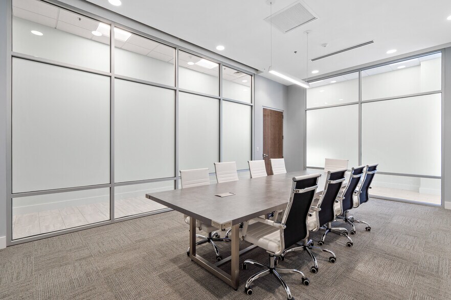 More Photos Of 116 Mc Davis Blvd, Santa Rosa Beach Office For Lease