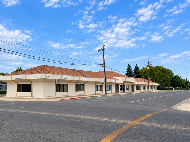 More Photos Of 1905 Covillaud St, Marysville General Retail For Lease