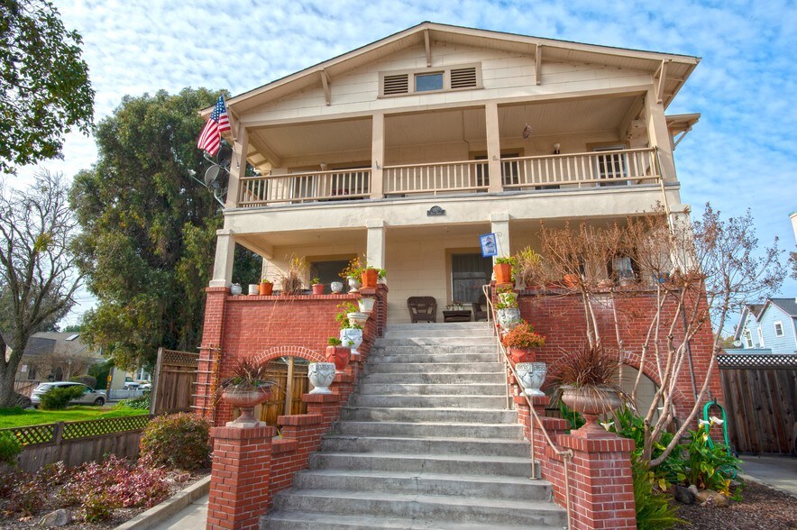 Primary Photo Of 815 Main St, Suisun City Apartments For Sale