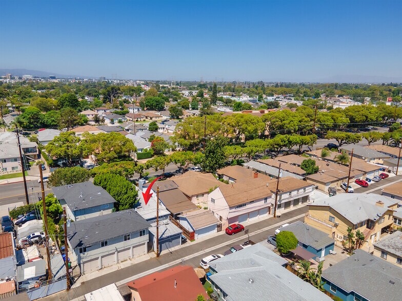 More Photos Of 1218 N Hollywood Way, Burbank Multifamily For Sale