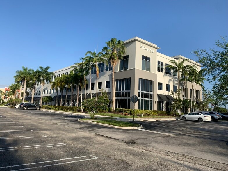 More Photos Of 7950 NW 53rd St, Doral Medical For Sale