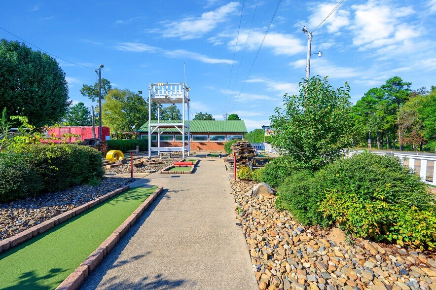 More Photos Of 6659 N US Highway 259, Broken Bow Amusement Park For Sale
