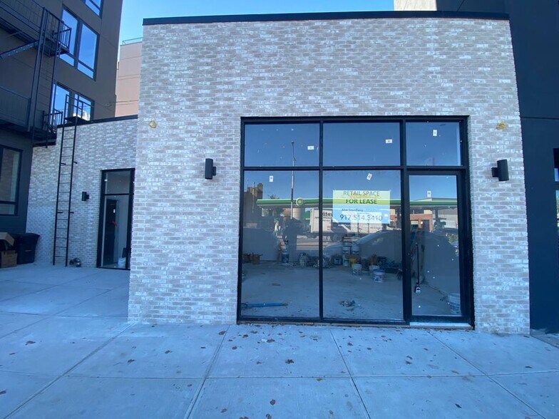More Photos Of 253 McGuinness Blvd, Brooklyn General Retail For Lease