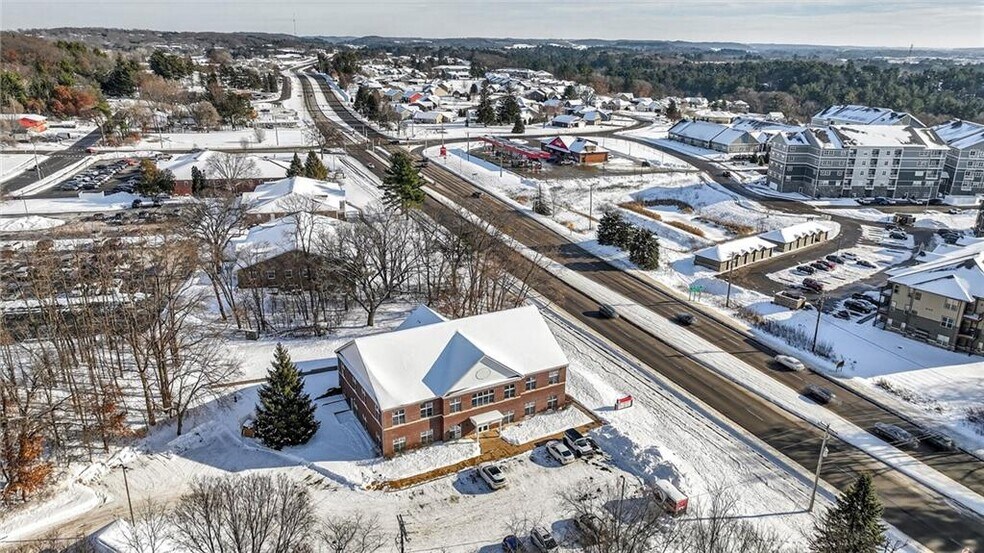 More Photos Of 2519 N Hillcrest Pky, Altoona Office For Lease