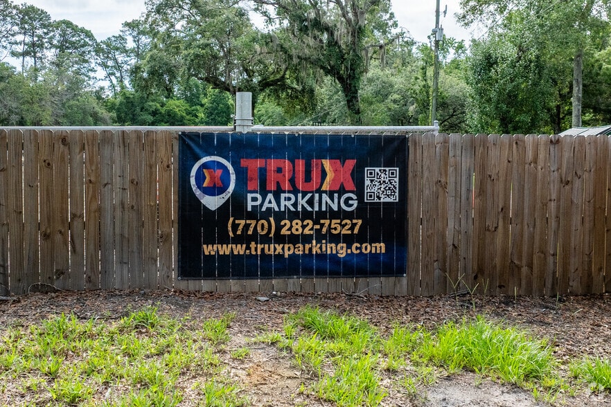More Photos Of 5196 Pickett Dr, Jacksonville Land For Lease