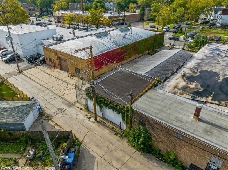 More Photos Of , Chicago Unknown For Sale