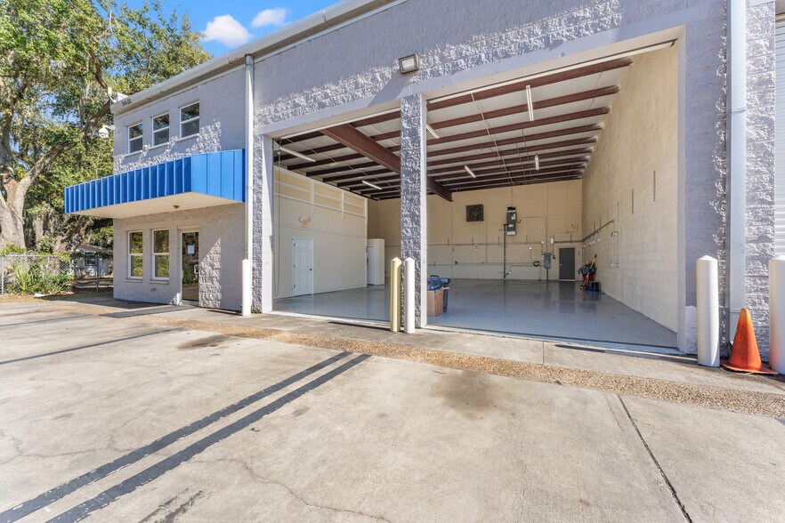 More Photos Of 7949 Atlantic Blvd, Jacksonville Unknown For Lease