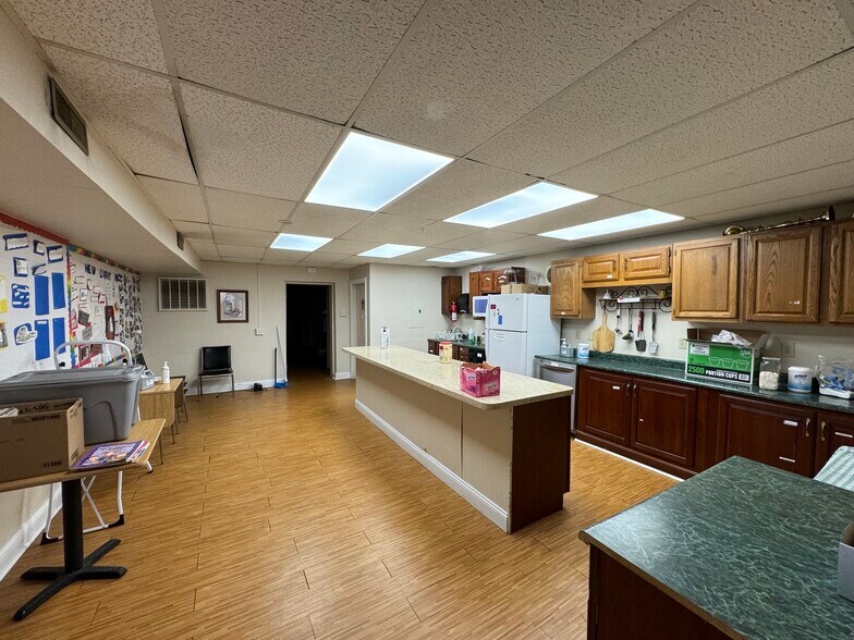 More Photos Of 38-40 W Church St, Hagerstown Religious Facility For Sale