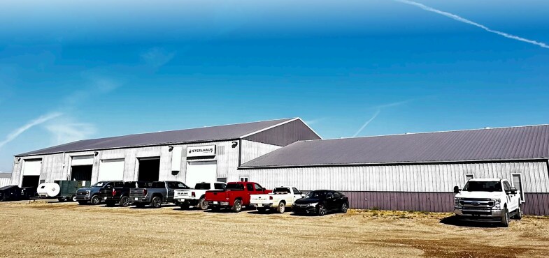 Primary Photo Of 318 Superior Av, Estevan Warehouse For Sale