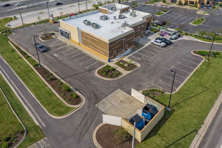 More Photos Of 3494 Western Blvd, Jacksonville Freestanding For Lease