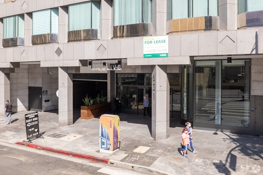 More Photos Of 631 S Olive St, Los Angeles Office For Lease