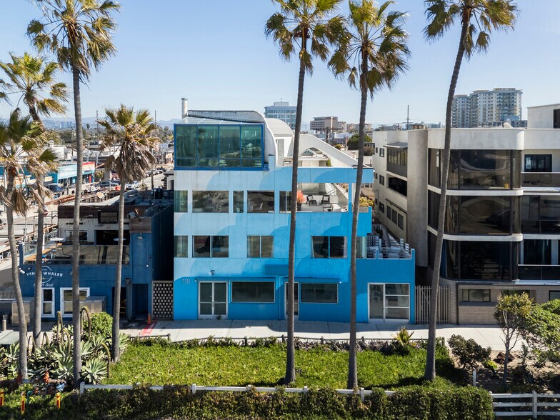More Photos Of 3111 Ocean Front Walk, Marina Del Rey Apartments For Sale