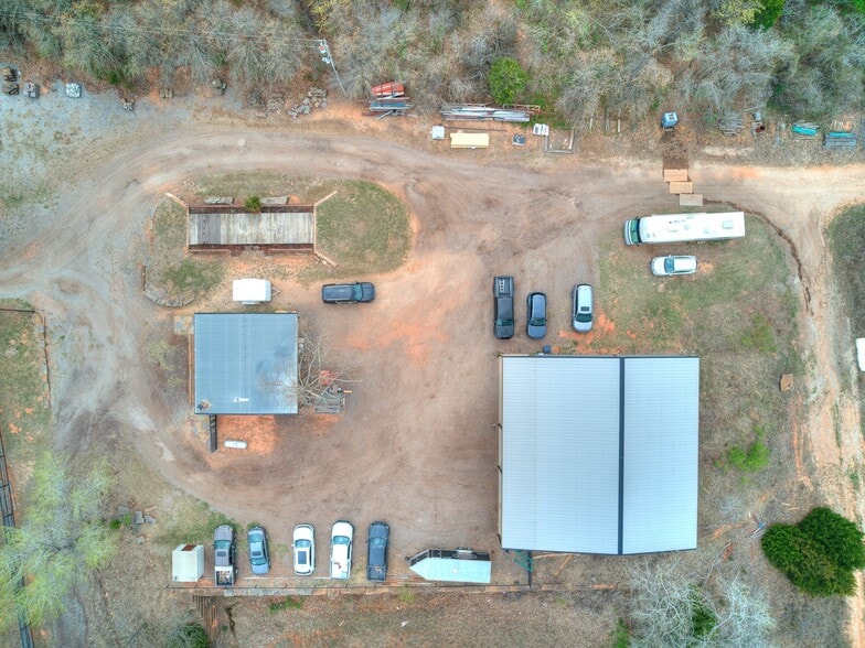 More Photos Of 6625 S Hiwassee Rd, Oklahoma City Showroom For Sale