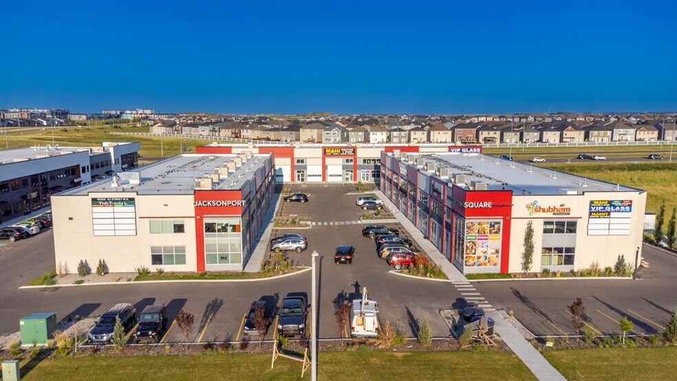 More Photos Of 10960 42 St NE, Calgary Storefront For Sale