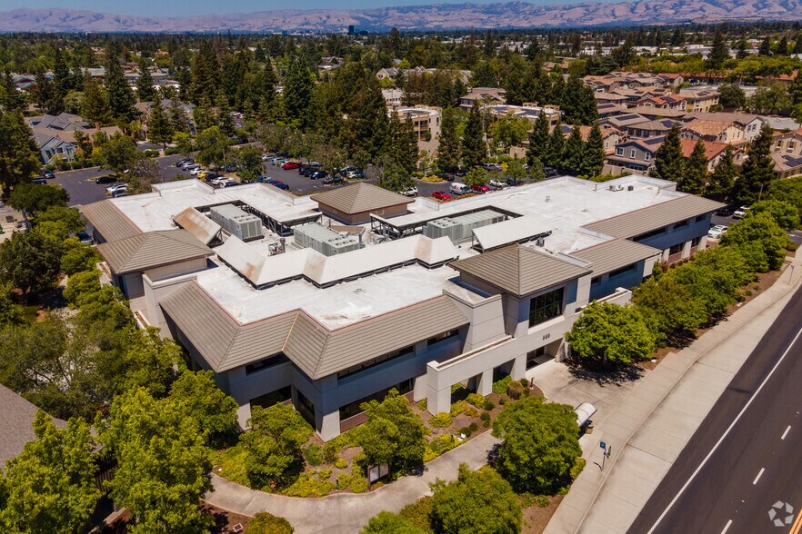 More Photos Of 555 Knowles Dr, Los Gatos Medical For Lease
