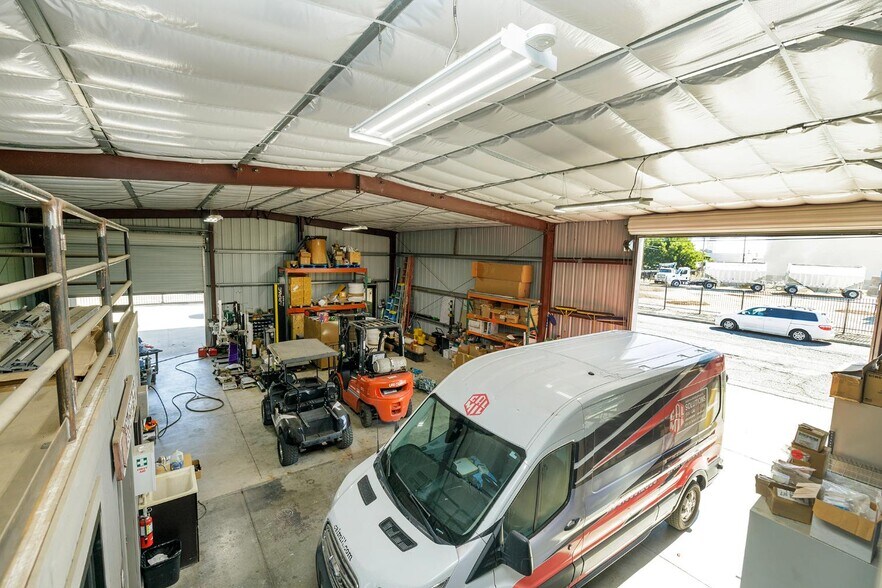 More Photos Of 213 C St, Turlock Warehouse For Sale