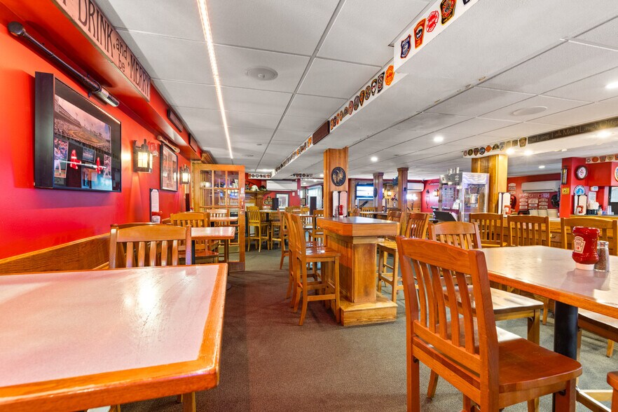 More Photos Of 11 Farmington Rd, Rochester Restaurant For Sale