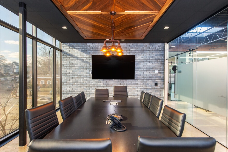 More Photos Of 85 Orient Way, Rutherford Loft Creative Space For Lease