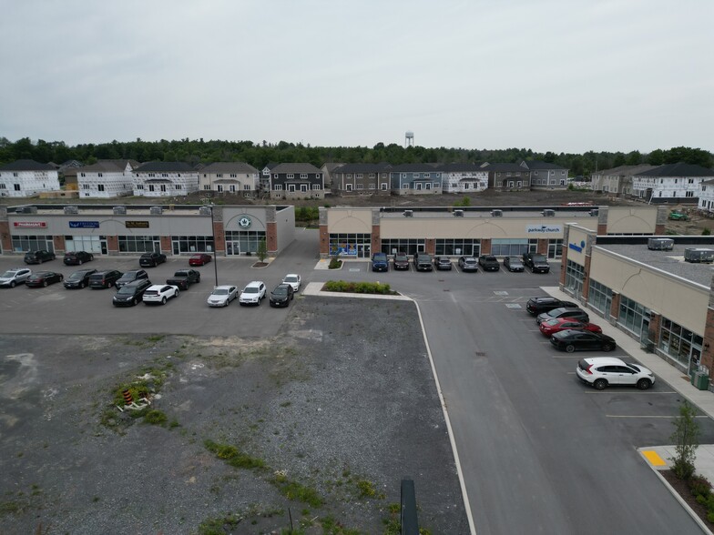 Primary Photo Of 220 Main St, Loyalist General Retail For Lease