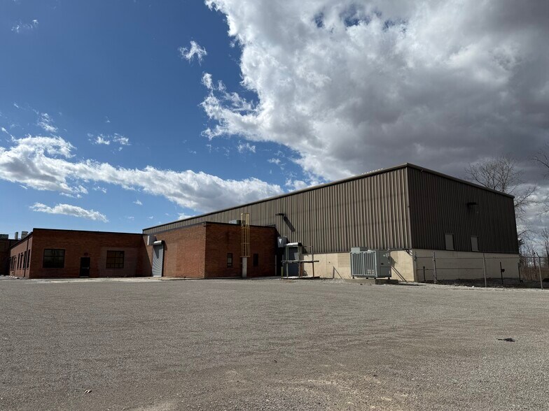 More Photos Of 900 Lima Ave, Findlay Warehouse For Sale