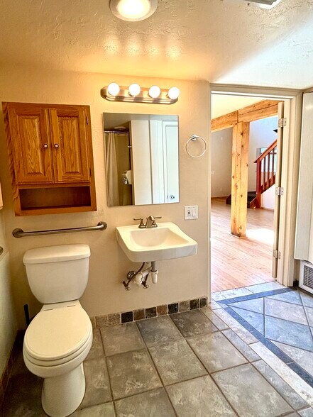 More Photos Of 6261 W Hardscrabble Mesa Rd, Pine Freestanding For Sale