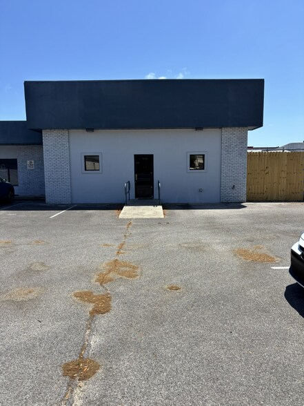 More Photos Of 103-107 Lewis St, Fort Walton Beach Unknown For Lease