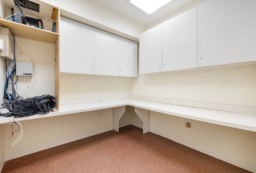 More Photos Of 406 15th St, Brooklyn Apartments For Lease