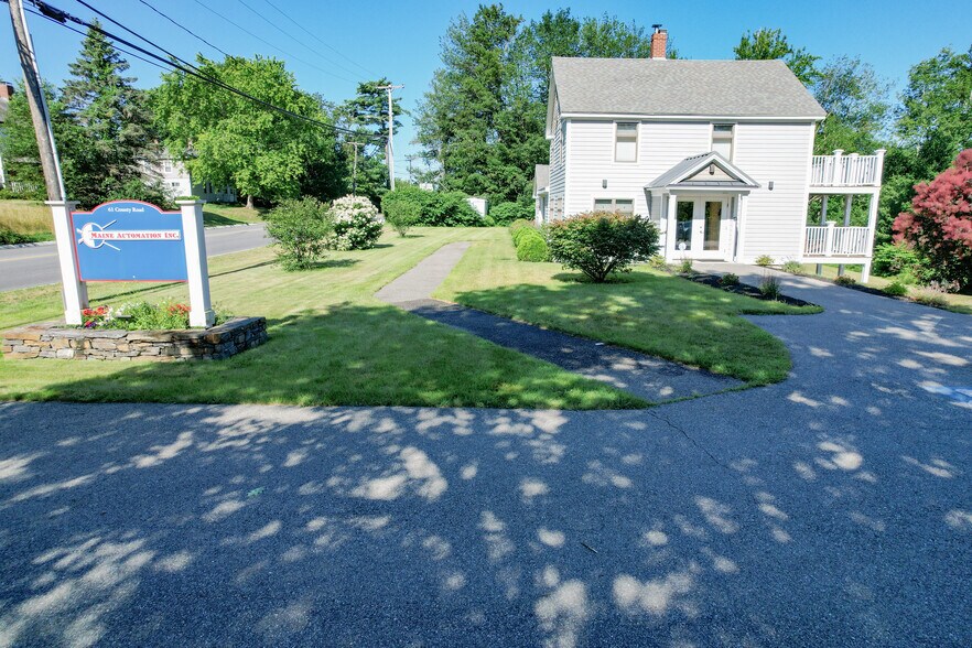 More Photos Of 61 County Rd, Gorham Office For Sale