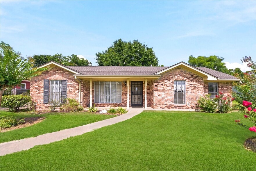 More Photos Of 3139 Jeanetta St, Houston Specialty For Sale