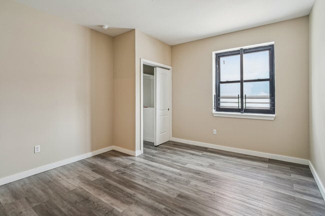 More Photos Of 868 Post Ave, Staten Island Storefront Retail Residential For Sale