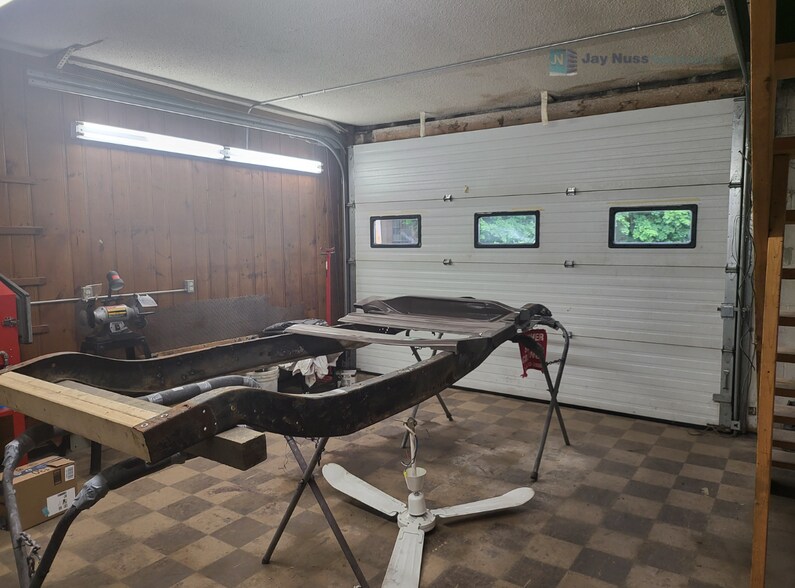 More Photos Of 26 N Central St, East Bridgewater Auto Repair For Sale
