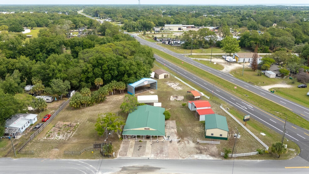 More Photos Of 3526 Ellis Ln, Mims Freestanding For Sale