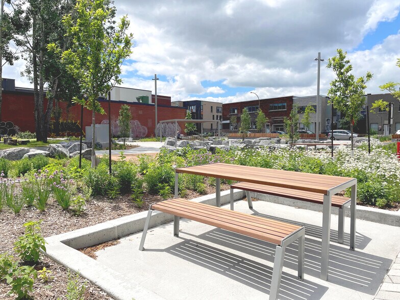 More Photos Of 6855 Av De L'épée, Montréal Office For Lease