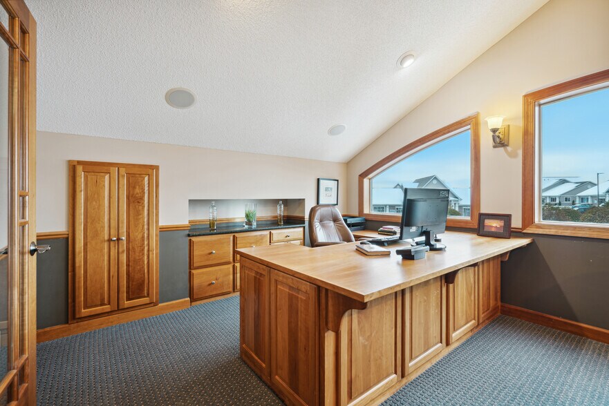 More Photos Of 11210-11214 86th Ave N, Maple Grove Office For Sale