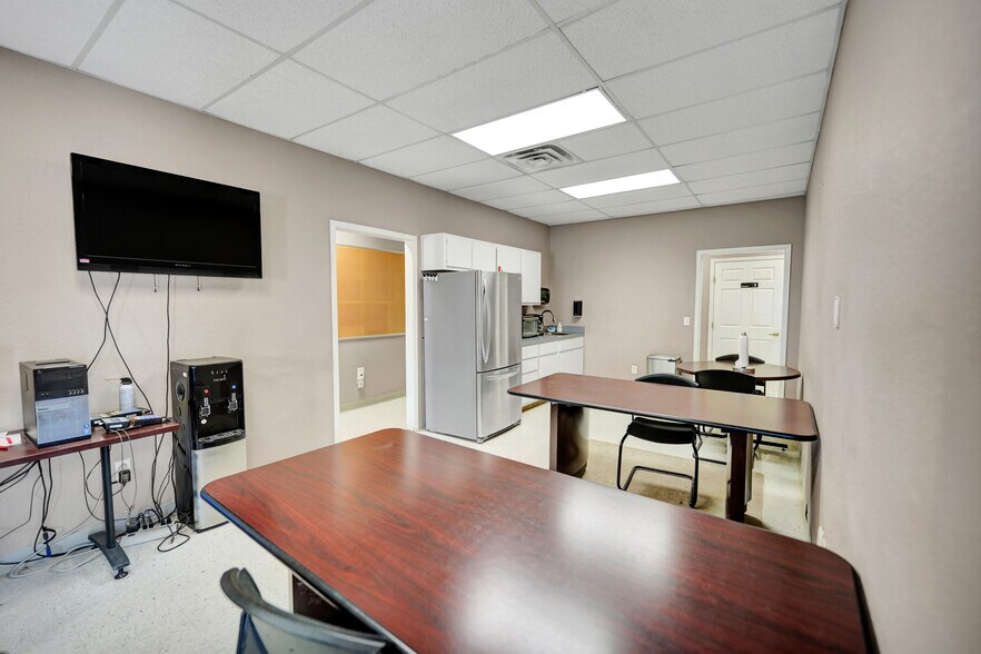 More Photos Of 14000 I-20, Odessa Land For Lease