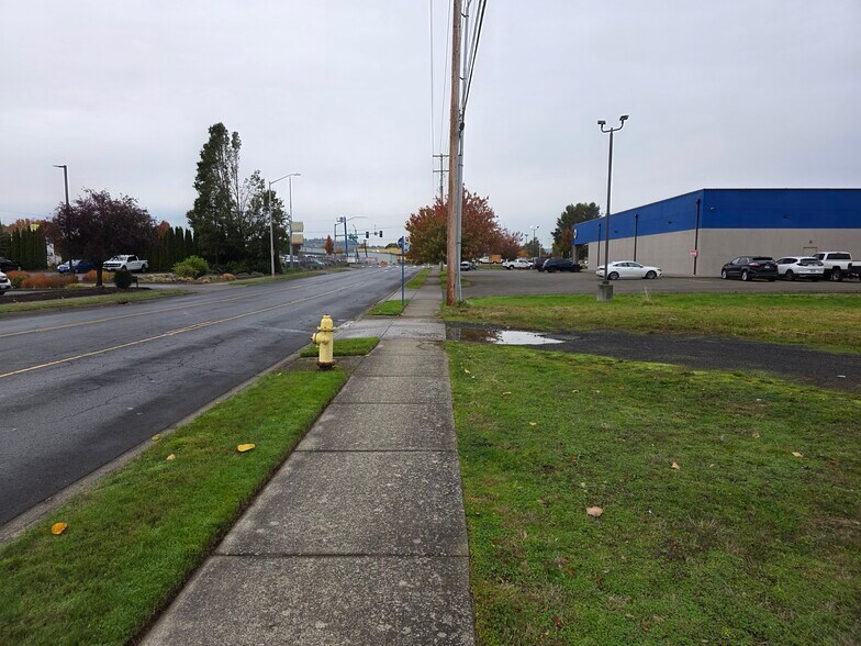 More Photos Of 624 9th Ave, Longview Land For Sale