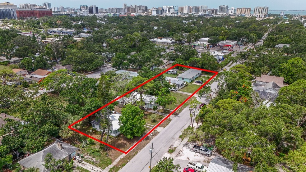 Primary Photo Of 2050 10th St, Sarasota Land For Sale